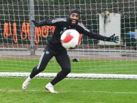 关于冲刺阶段新疆广汇备战足总杯，强势反弹细节曝光，赛场秩序良好，身体对抗强度拉满的信息-开云棋牌