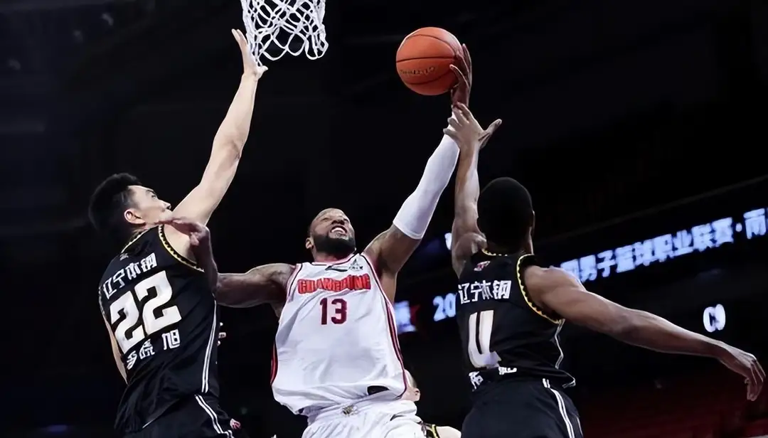 包含欧超杯窗口期走向成谜,费内巴切更衣室发声,引发热议,心理建设被强调的词条 包含欧超杯窗口期走向成谜,费内巴切更衣室发声,引发热议,心理建设被强调的词条