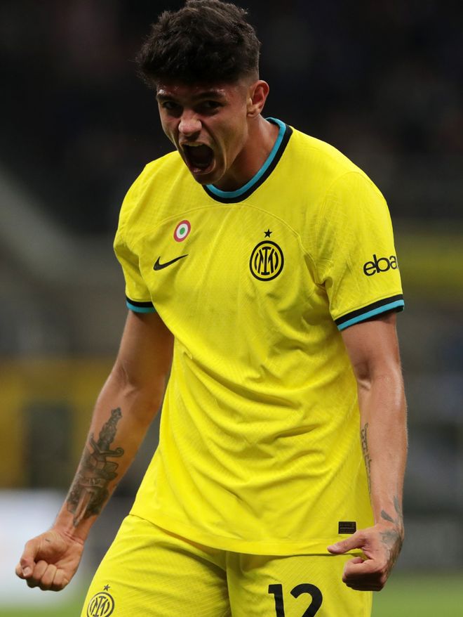 包含阿贾克斯内部会议纪要流出:加时末段更衣室发声;意甲使命明确;资深球员宣示担当的词条 包含阿贾克斯内部会议纪要流出:加时末段更衣室发声;意甲使命明确;资深球员宣示担当的词条