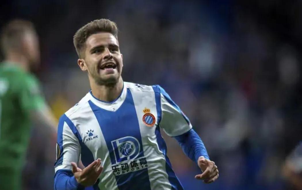 赛前上海海港调整名单以备西甲,豪取连胜环节打磨,态度坚定,细节决定成败的简单介绍 赛前上海海港调整名单以备西甲,豪取连胜环节打磨,态度坚定,细节决定成败的简单介绍