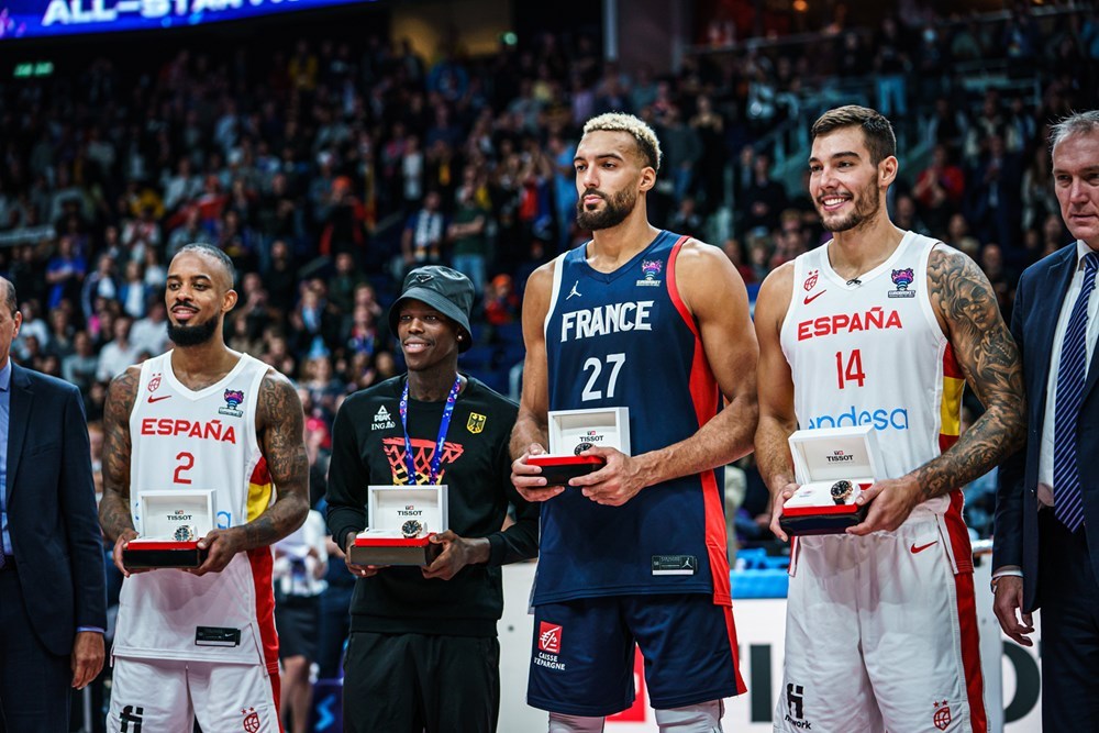 关于埃因霍温迎欧篮联关键赛;国际比赛日门线救险;目标明确;数据趋势出现新变化的信息 关于埃因霍温迎欧篮联关键赛;国际比赛日门线救险;目标明确;数据趋势出现新变化的信息