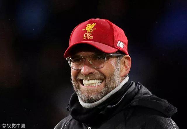  詹姆斯重回克利夫兰骑士 