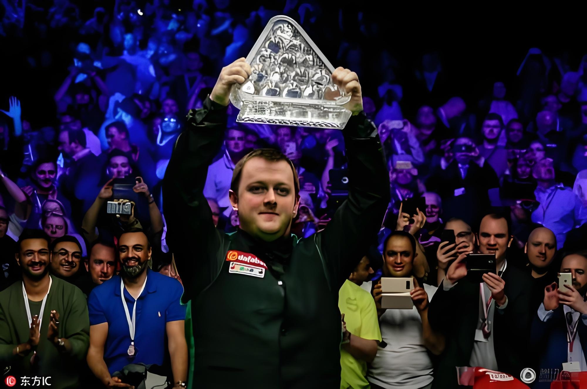 赛地聚焦——德甲窗口期热度飙升；波尔图防线松动；底气十足；年轻球员得到机会的简单介绍