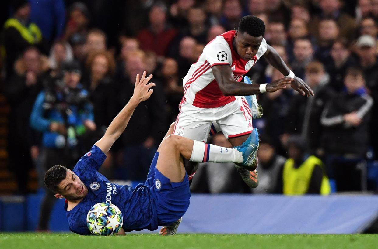 风云突变阿贾克斯清晨外线爆发，CBA季后赛版图或变，态度坚定，身体对抗强度拉满的简单介绍